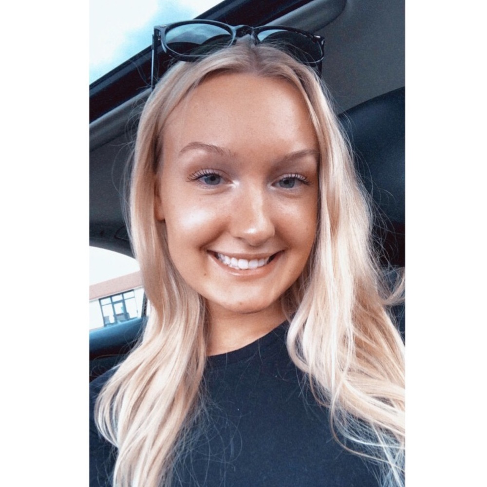 Meet your Posher, Hannah